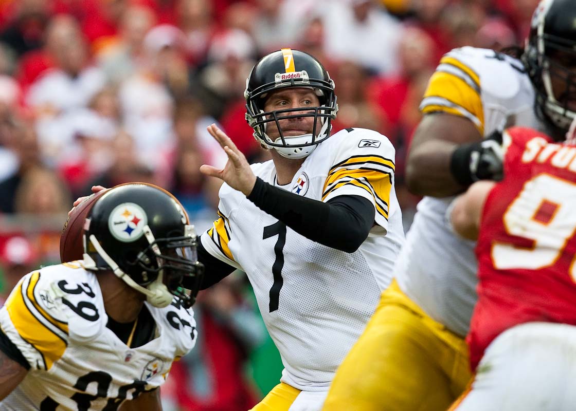 20091122_NFL_Football_Steelers_Chiefs_Ben_Roethlisberger