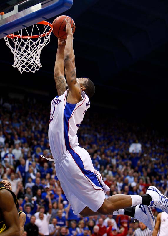 20100125_NCAA_Basketball_Missouri_Kansas_Marcus_Morris